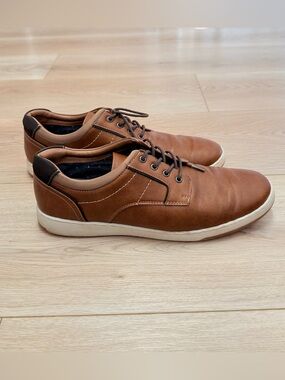 Rye by Hawker Rye Larelissi Contrast Stitch Sneaker in Cognac Men's 11.5